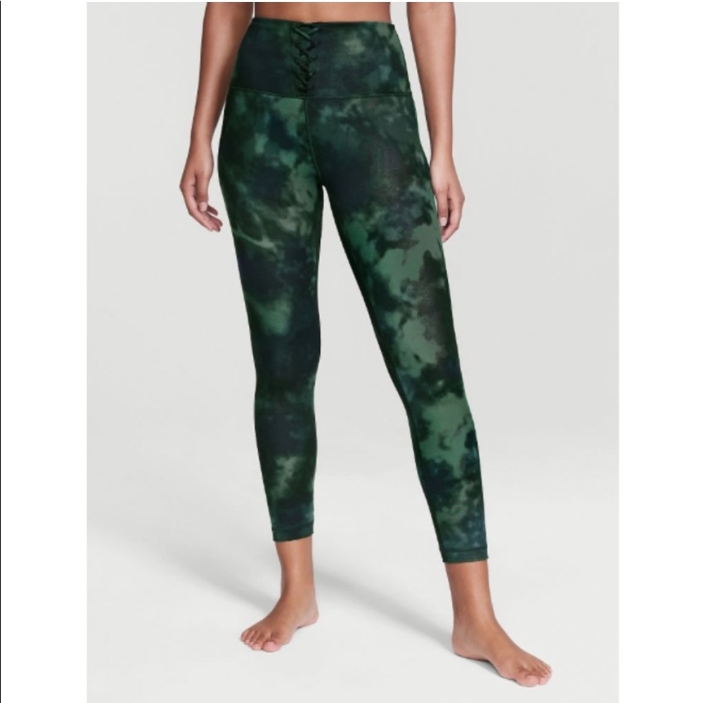 VICTORIA’S SECRET Flow On Point High Rise Lace Up Leggings 2